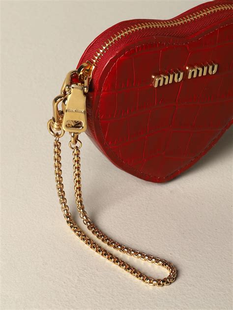 miu miu red purse